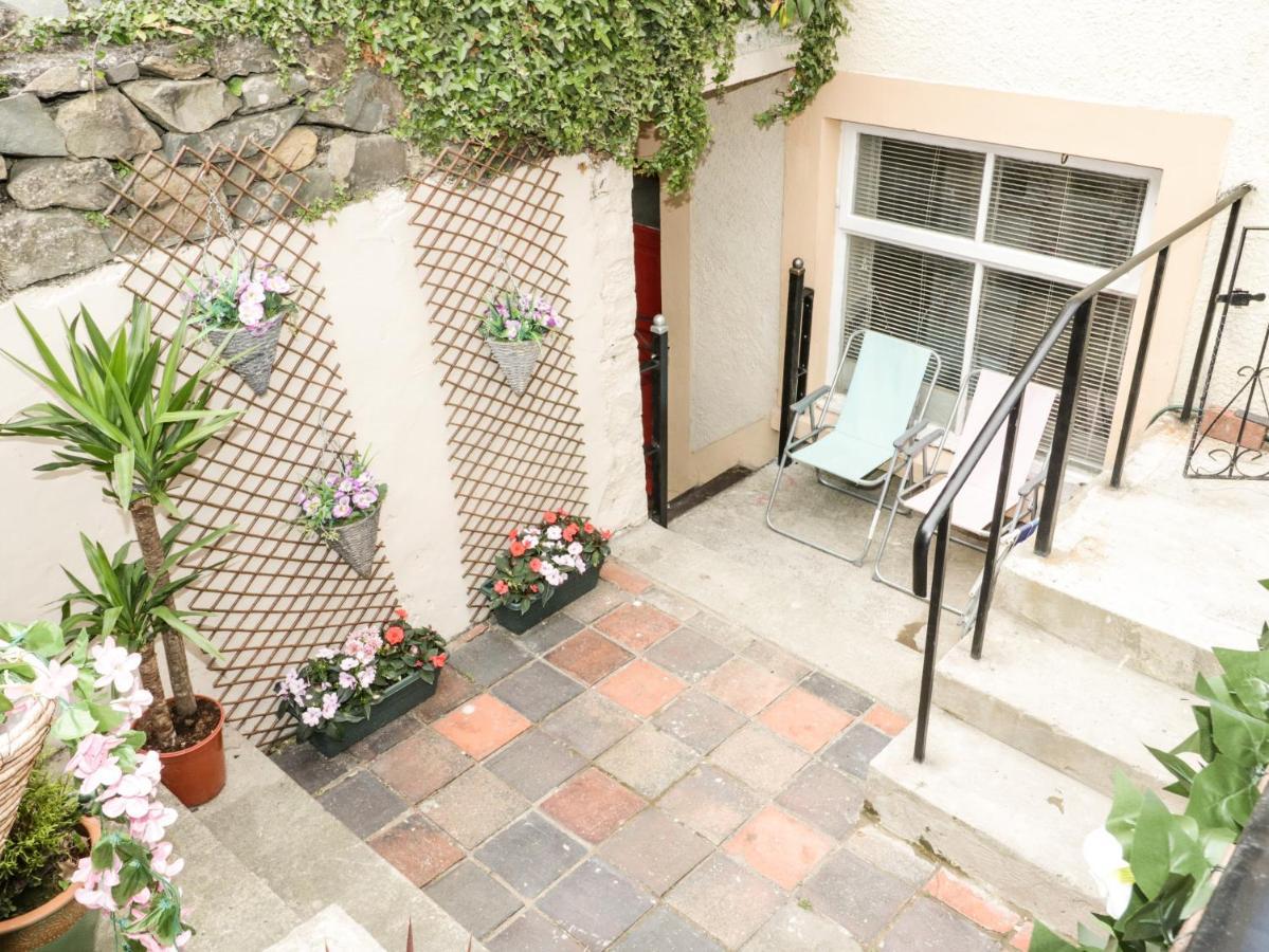 Llys Madoc, Basement Apartment Penmaenmawr Ngoại thất bức ảnh